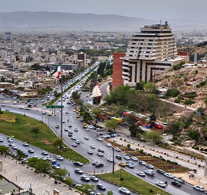 Şiraz turistlər üçün ideal yerdir