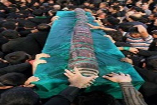 Məşhəd Ərdəhalının xalça yuyanları