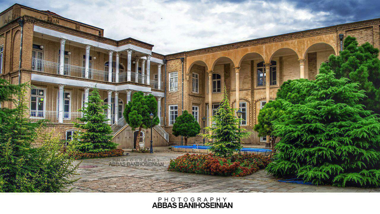 Təbriz Gəncəizadə Evi, İkili Memarlığa Malik Geniş Ev