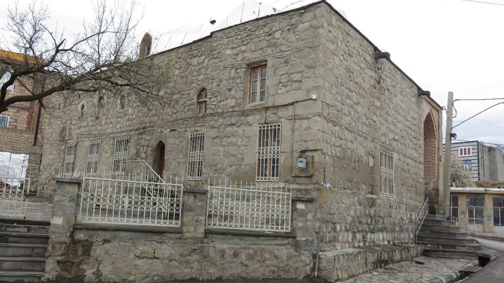 Xarvana Cümə Məscidi, Daş Divarları Olan İkigünbəzli Məscid